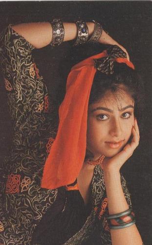 Indian Film Bollywood Actresses Photos Biography Wallpapers Download Ayesha Jhulka